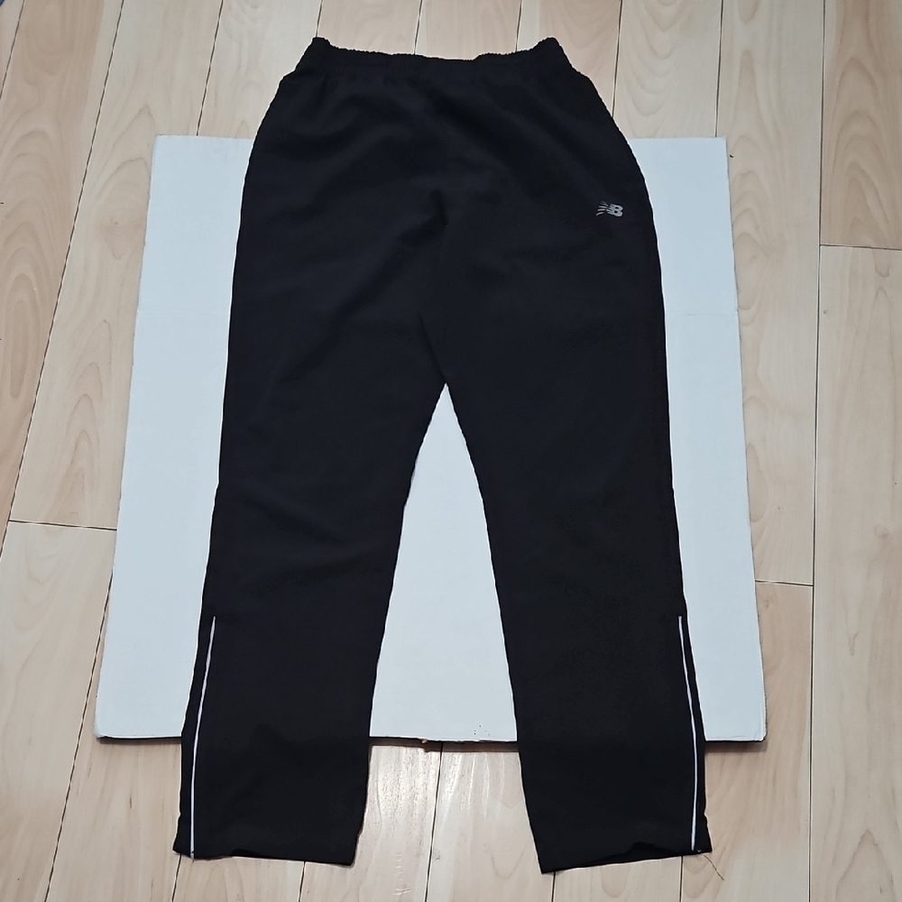 New Balance Black Sweatpants with Elastic Waistband